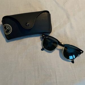 Ray ban